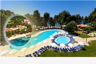 UMAG - pronađite vrhunski smještaj u Hotelu Aurora Plava Laguna 4*, opustite se uz bazene i provedite sunčane dane na plaži u samoj blizini hotela - Najbolji izbor za odmor i uživanje ispunjeno uspomenama